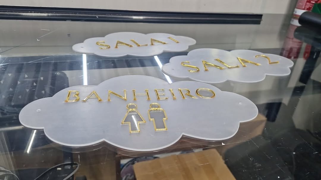 Peças personalizadas produzidas em corte a laser