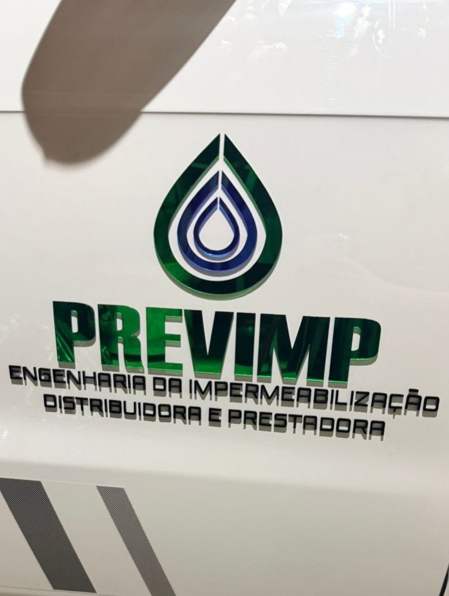 Letreiro personalizado produzido em corte a laser