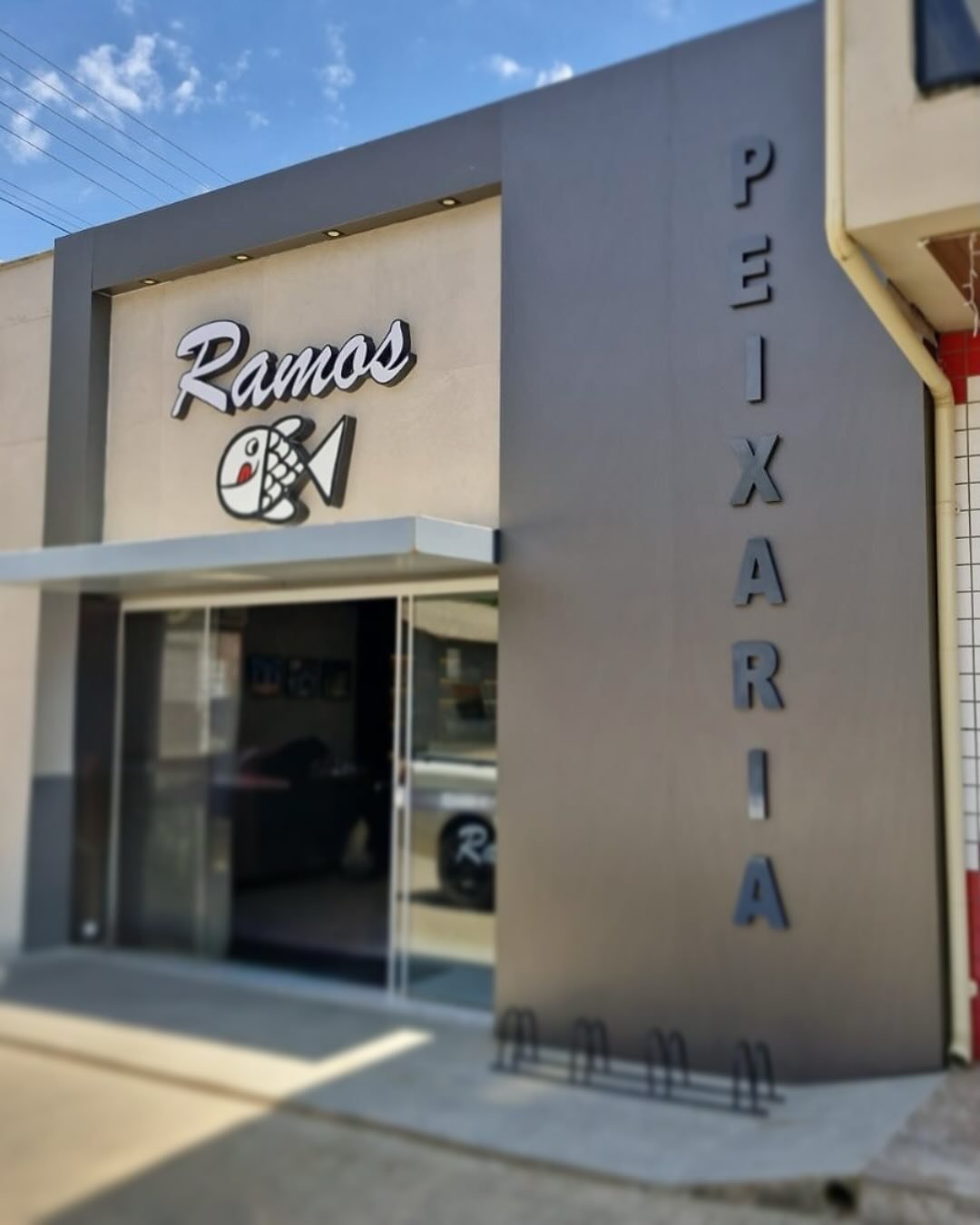 Letreiro para a Peixaria Ramos